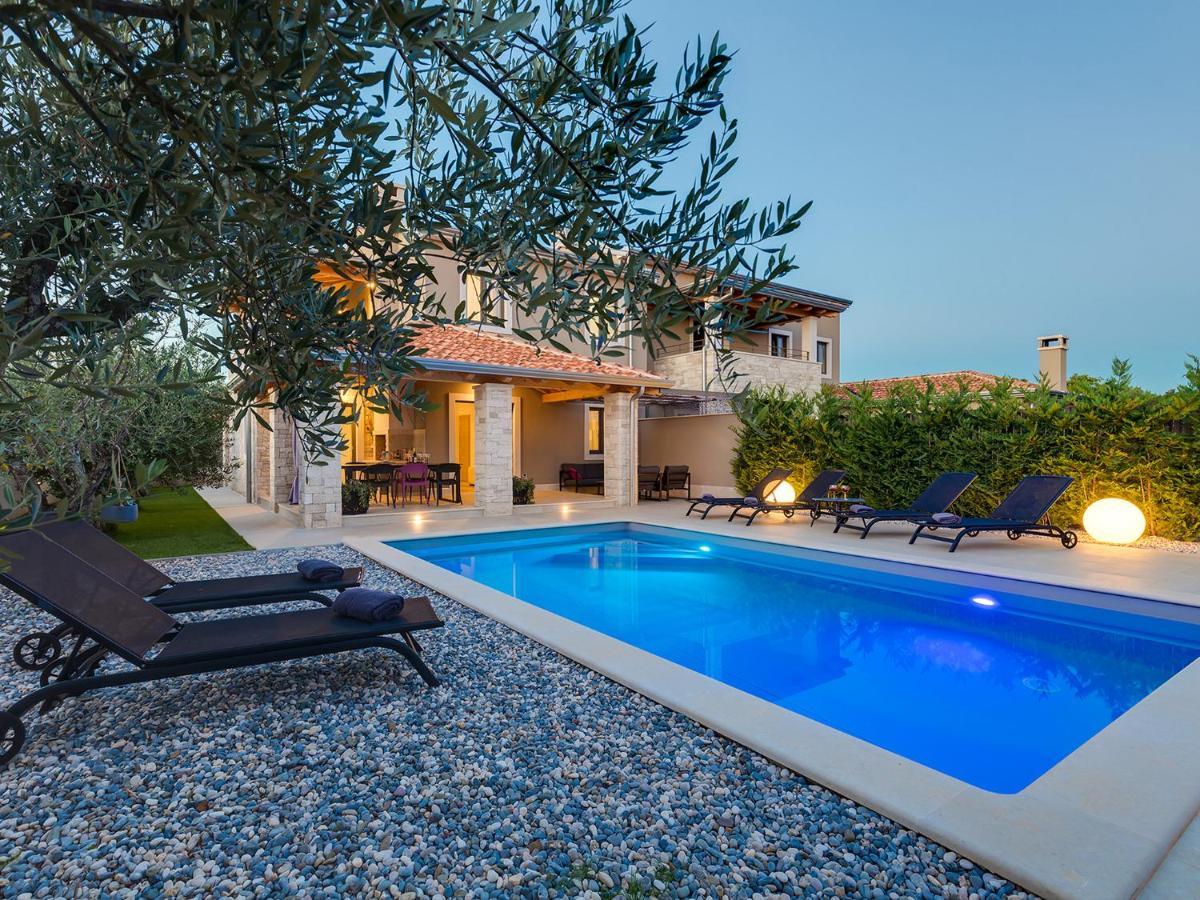 Villa Flora Vabriga Tar-Vabriga Eksteriør billede