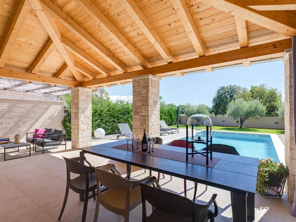 Villa Flora Vabriga Tar-Vabriga Eksteriør billede
